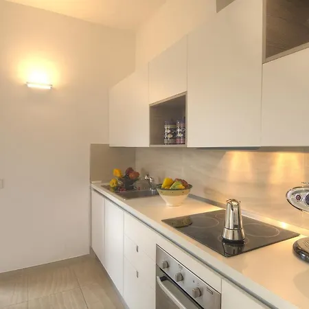 Apartment Residenza Ginepri 69 *