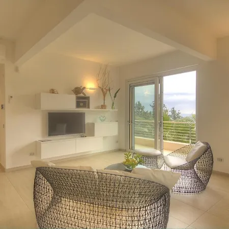 Residenza Ginepri 69 Apartment Bergeggi