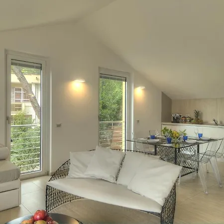Residenza Ginepri 69 Apartment Bergeggi