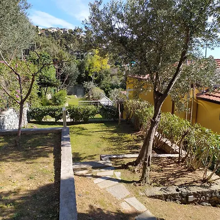 Residenza Ginepri 69 アパート *